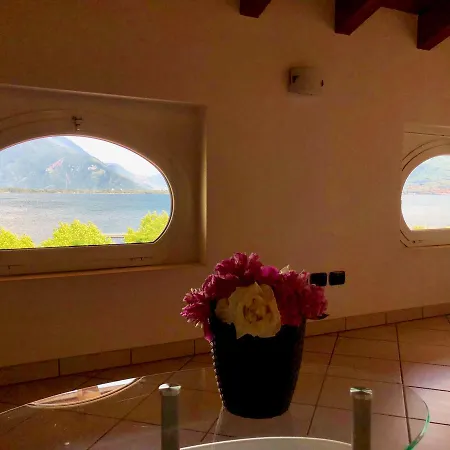 Lake View Attic * Domaso